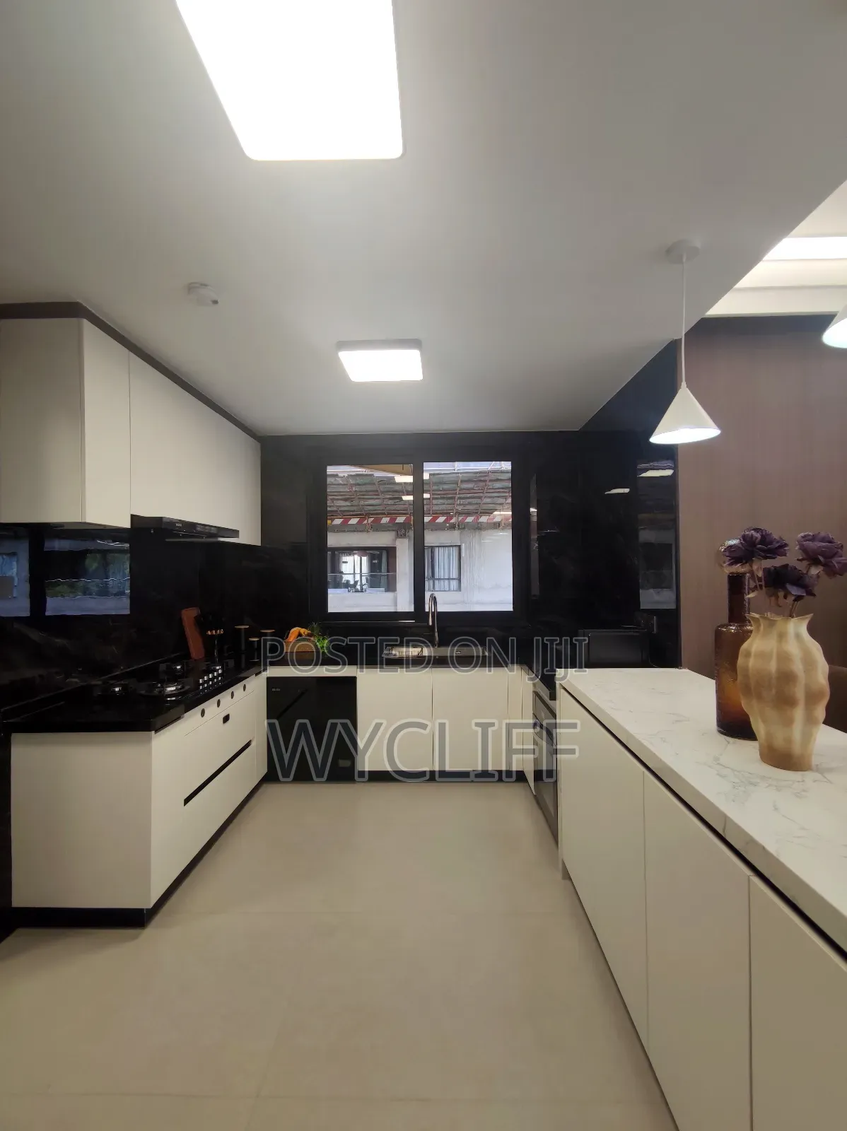 3bdrm Apartment in Kilimani for sale