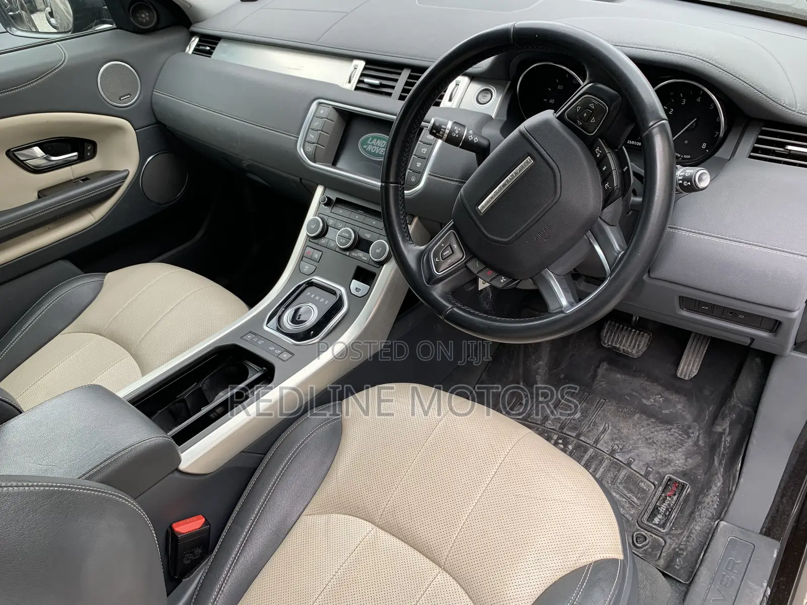 Land Rover Range Rover Evoque SE 4x4 5-Door 2018 Black