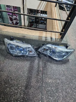 Axio/Fielder 161 2012/2013/2014/2015 Xenon Headlights Clear Shade