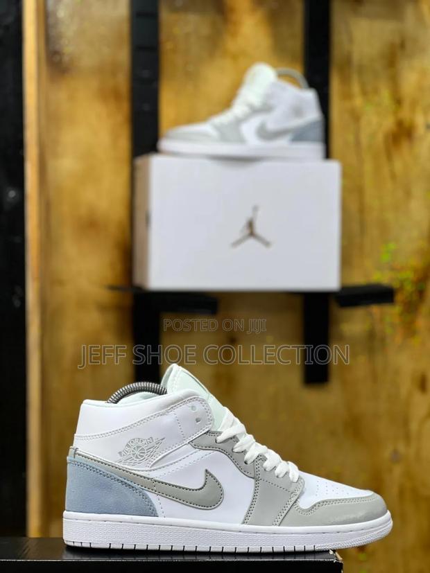 Air Jordan 1 PSG High Cut - main view