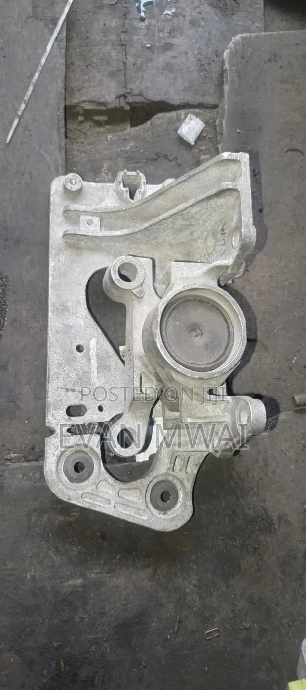 Nissan Lafesta Engine Mounting Available - thumbnail 3