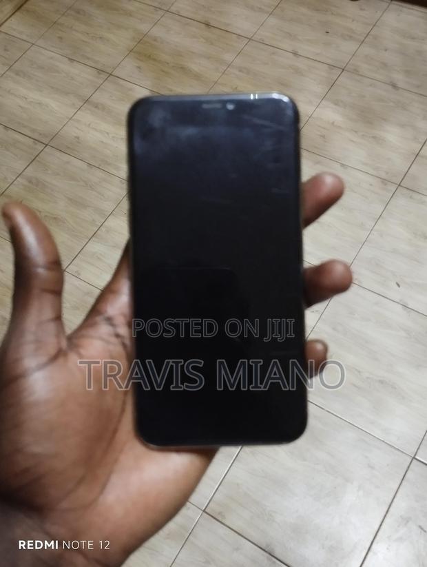 Apple iPhone 11 Pro 64 GB Gold - thumbnail 4