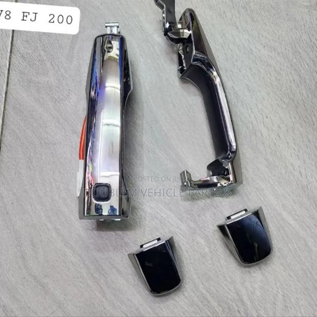 Outer Door Handles Toyota V8/Landcruiser Prado 2017,2018-2023 Fj200