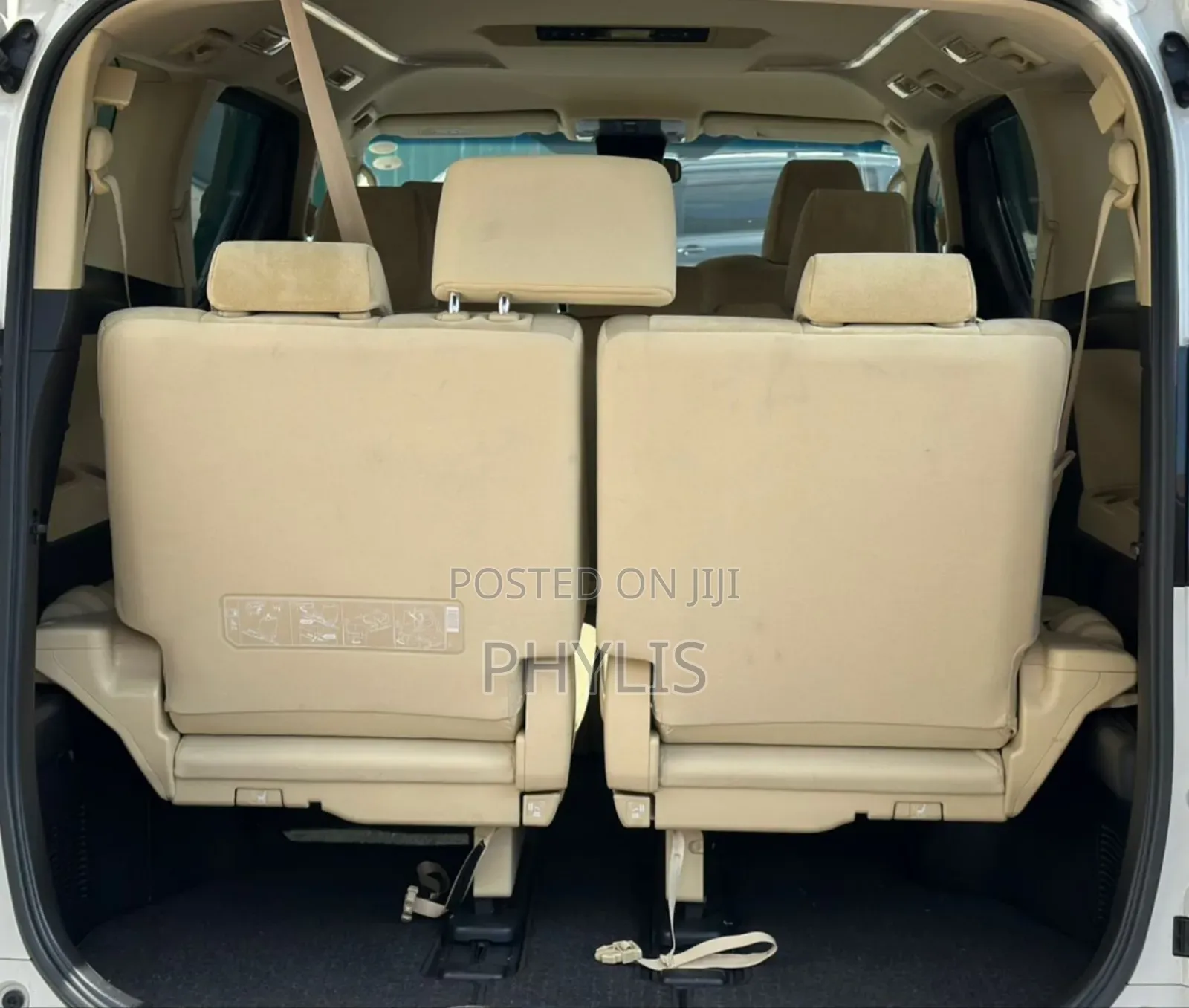Toyota Vellfire 2019 White
