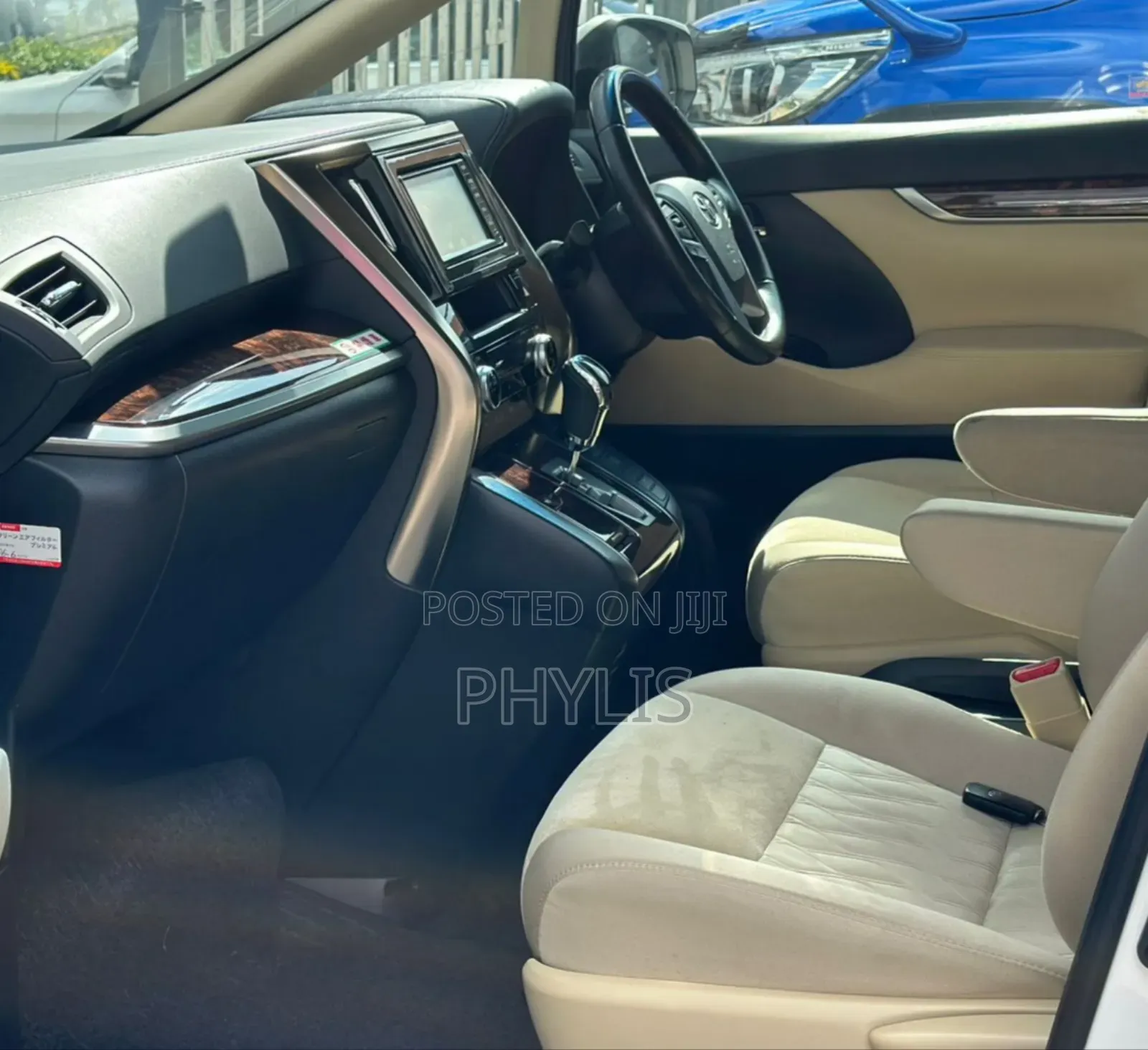 Toyota Vellfire 2019 White