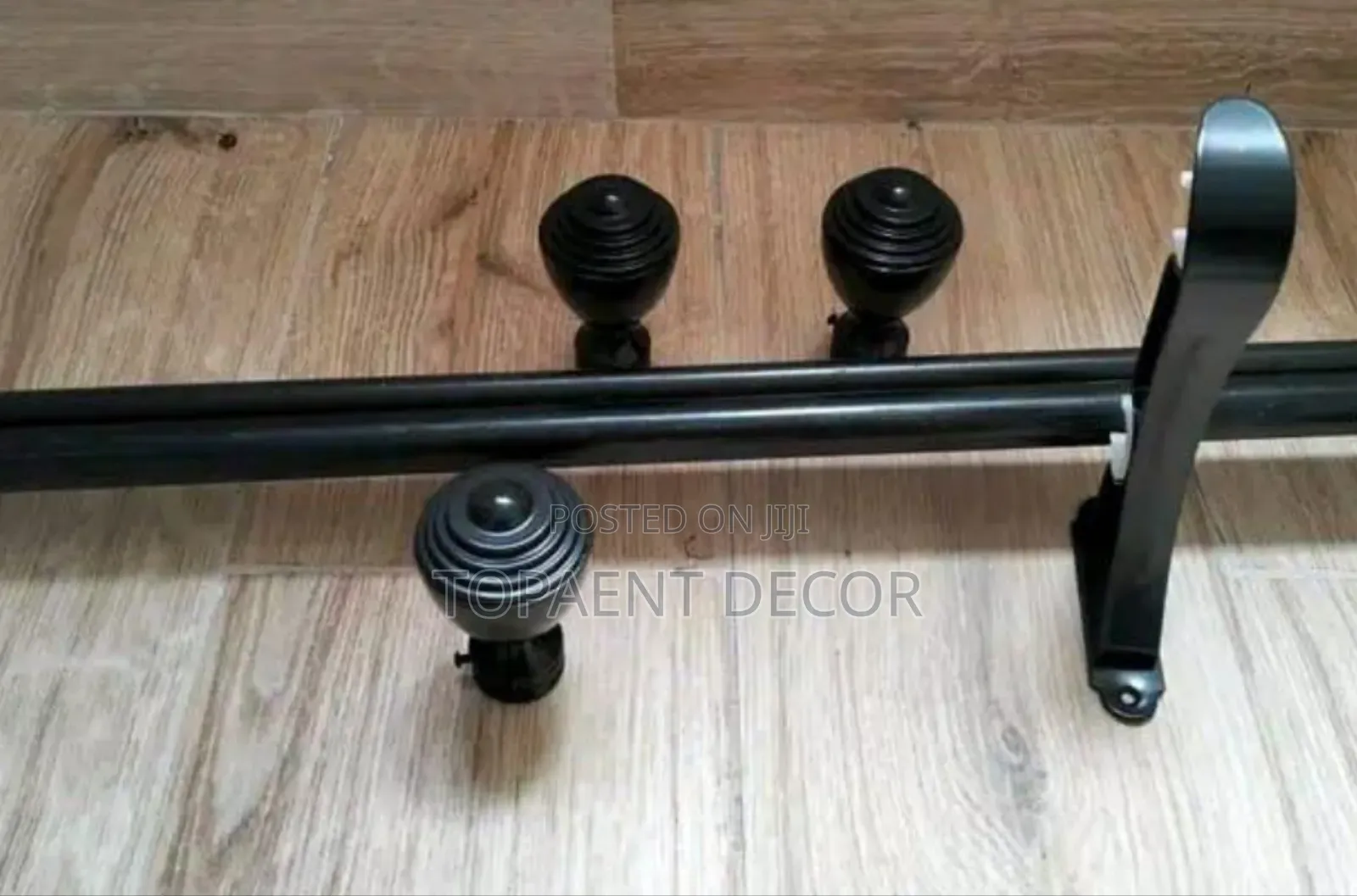 Black Powder Coated Curtain Rod With Brackets And Flowers