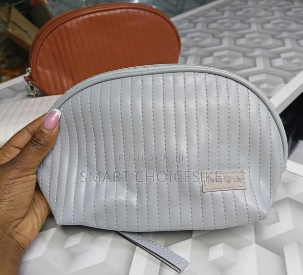 *Portable Makeup Bag, Waterproof Leather Pouch - thumbnail 4