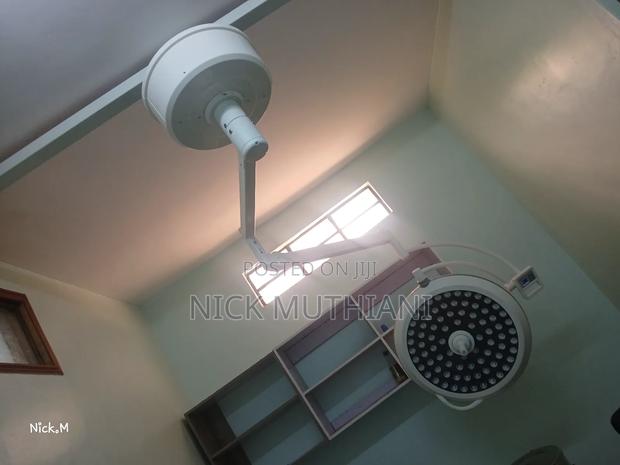 Single Arm Theatre Light - thumbnail 4