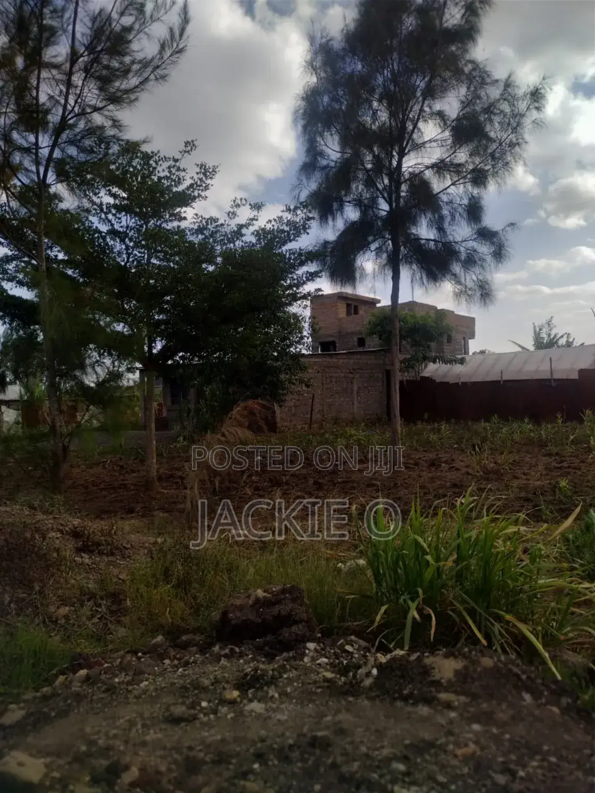 50 by 80 Plot for Sale in Mwihoko by Owner