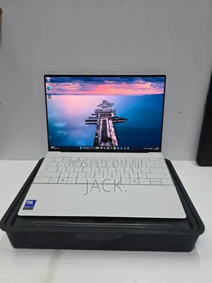 Laptop Dell XPS 13 (9350) 16GB Intel Core Ultra 7 SSD 512GB