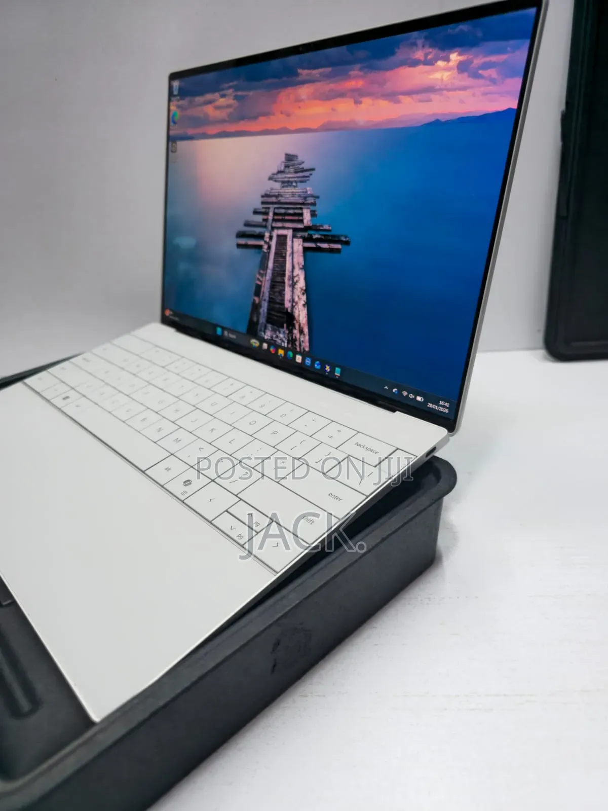 Laptop Dell XPS 13 (9350) 16GB Intel Core Ultra 7 SSD 512GB