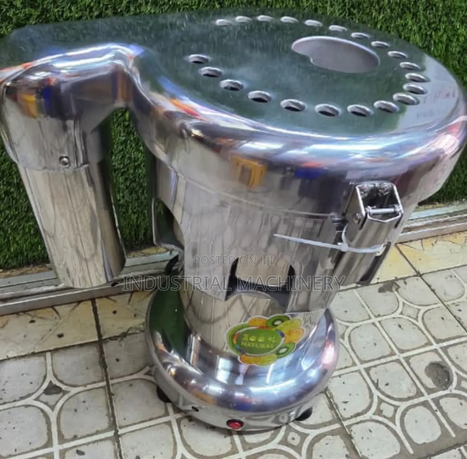 A 3000 Juicer
