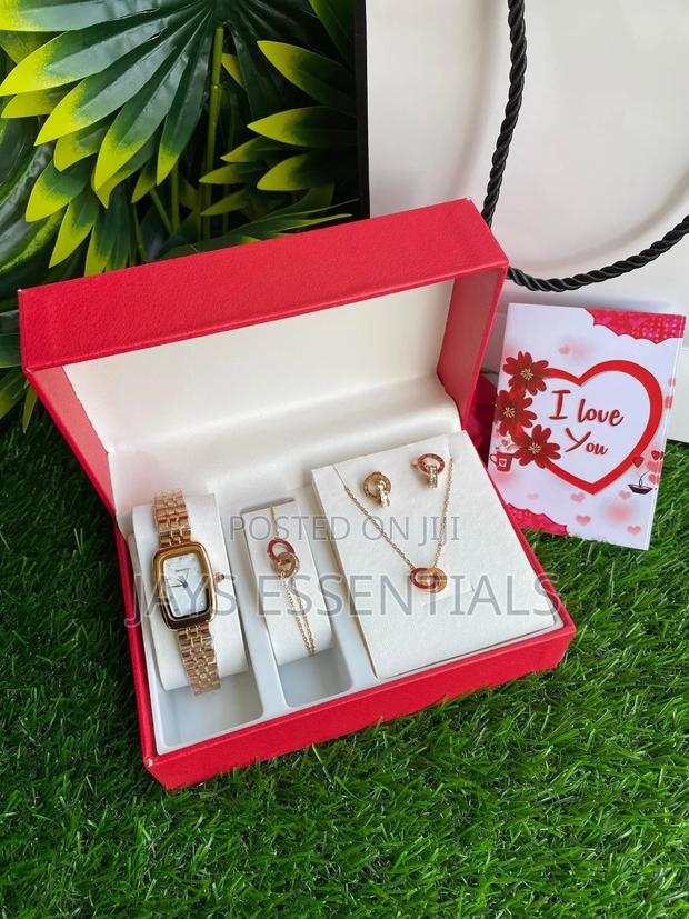 4pc Ladies Jewellery Valentines Gift Set - thumbnail 2