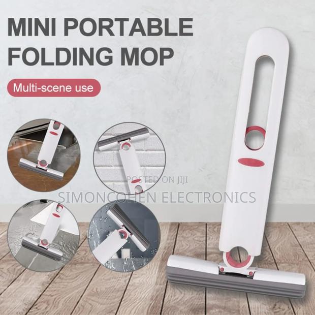 Self Squeezing Desktop Mini Mop - main view