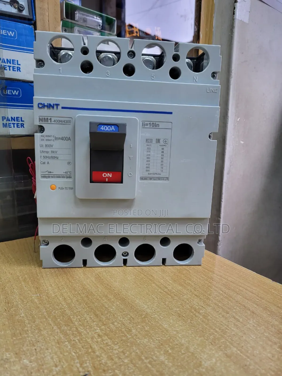 McCb 400a 4pole
