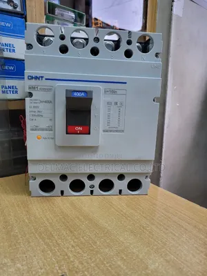 McCb 400a 4pole