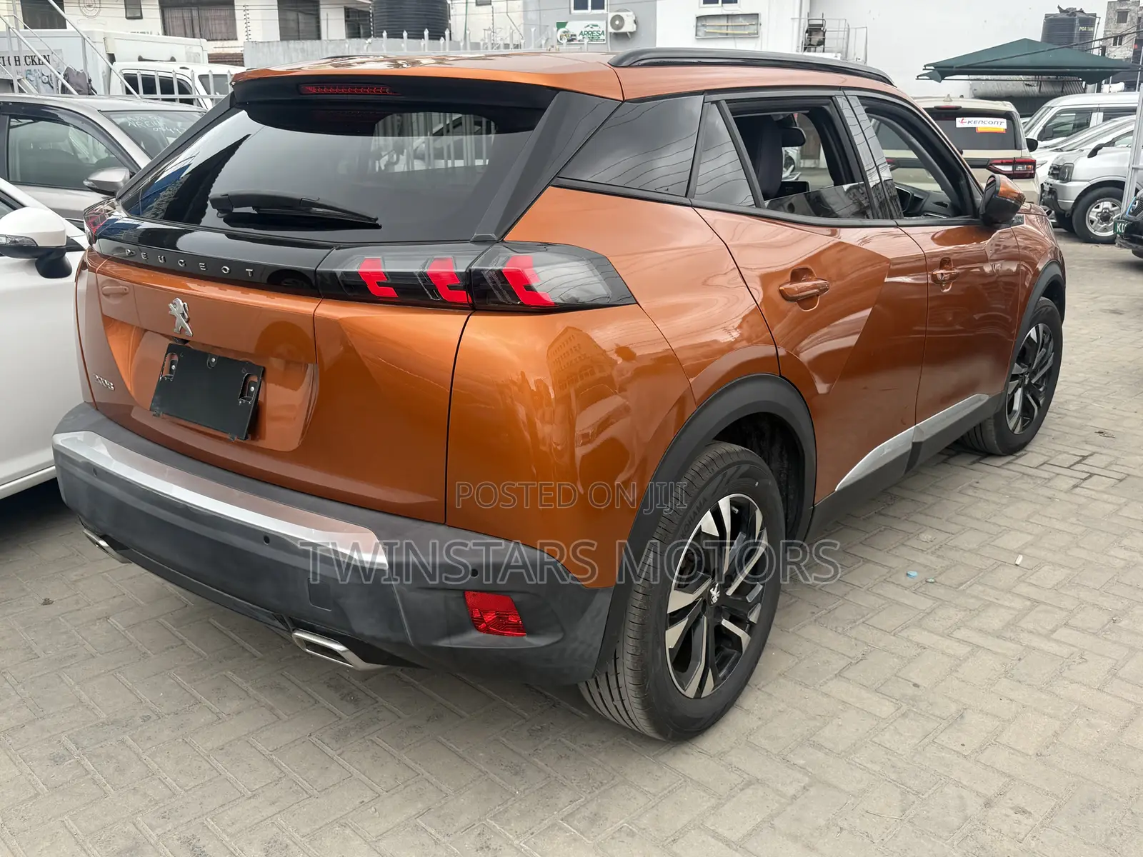Peugeot 2008 1.2 PureTech (155 Hp) 2020 Orange