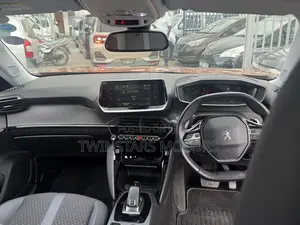 Peugeot 2008 1.2 PureTech (155 Hp) 2020 Orange