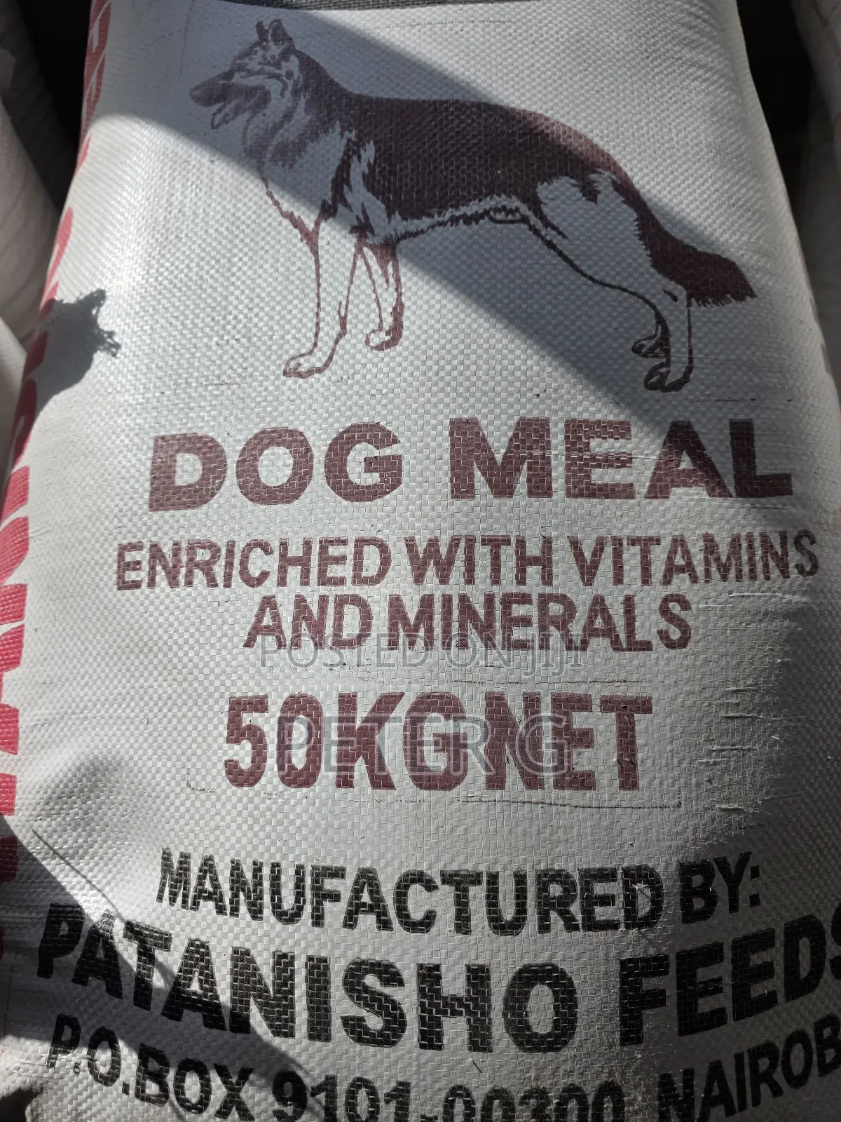 Dog Feed With Enriched Vitamins & Minerals