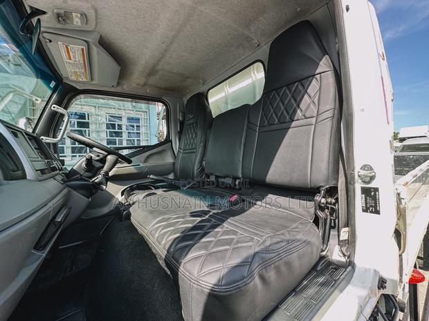 2018 2018 Mitsubishi Canter - thumbnail 7