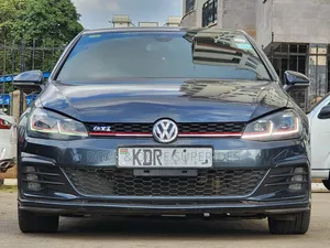 Volkswagen Golf TSI S FWD 2018 Gray