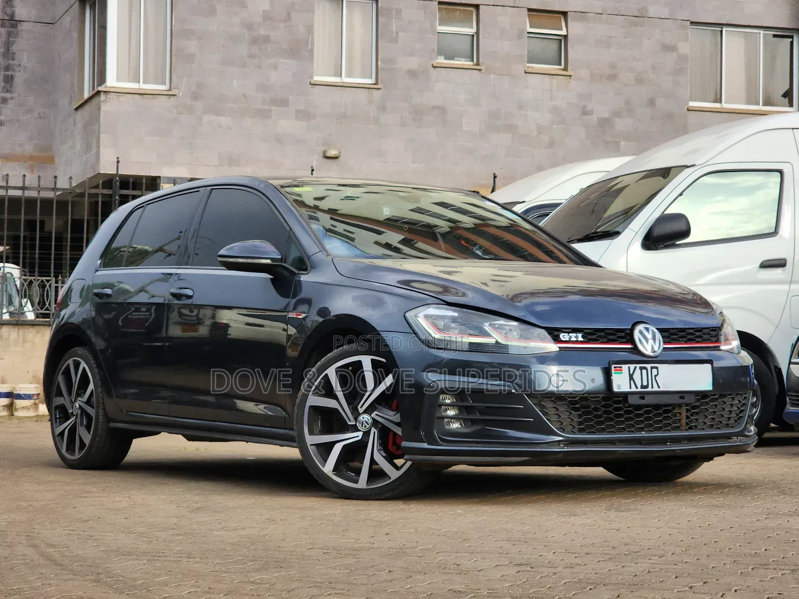 Volkswagen Golf TSI S FWD 2018 Gray