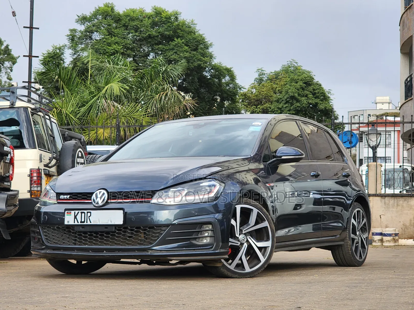 Volkswagen Golf TSI S FWD 2018 Gray