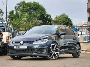 Volkswagen Golf TSI S FWD 2018 Gray