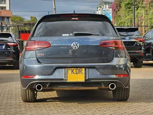 Volkswagen Golf TSI S FWD 2018 Gray