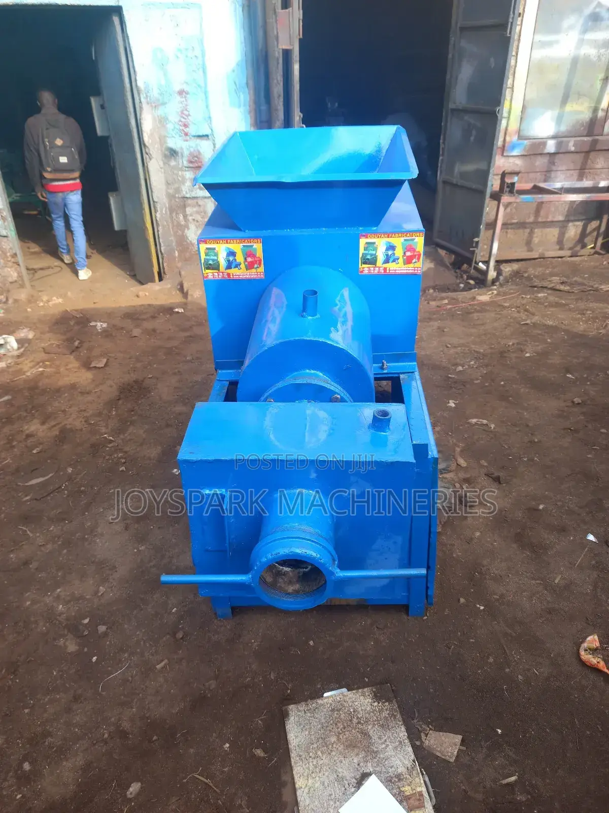 Soap Plodder Machine (With Gauges and Stamp)