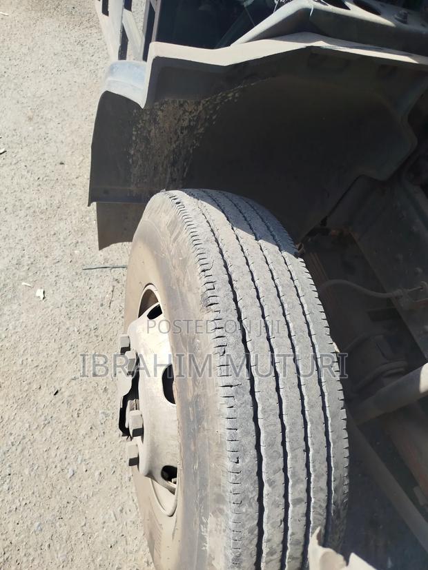 Mitsubishi Fh215 - thumbnail 9