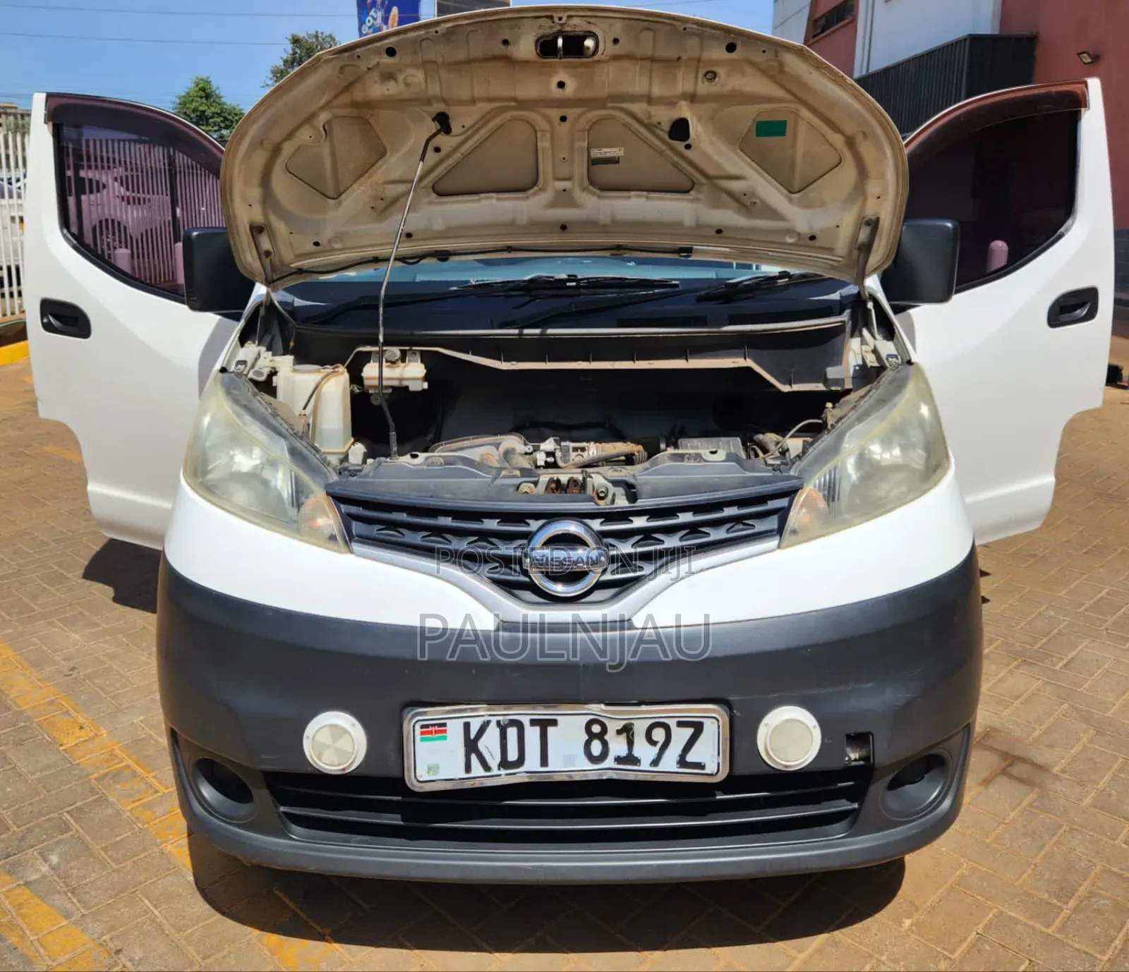 Nissan NV200 2017 White
