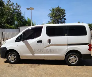 Nissan NV200 2017 White