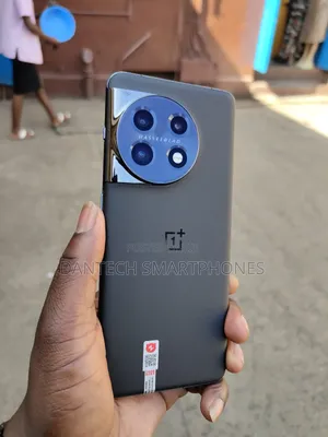 New OnePlus 11 256 GB Black