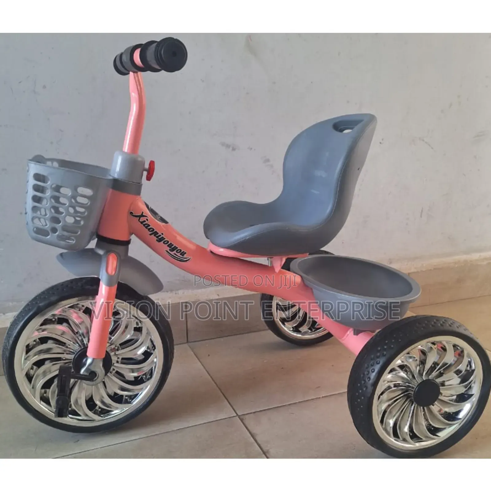 Baby Tricycle, Tricycle