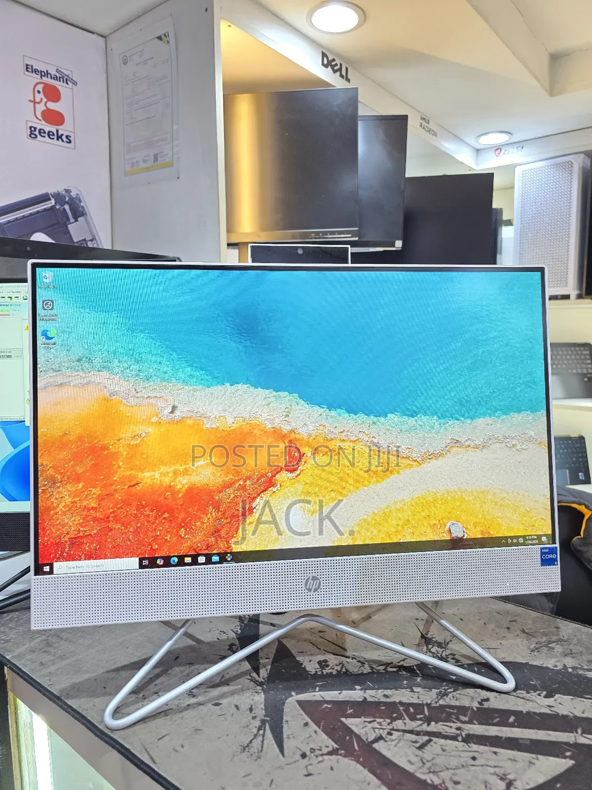 Desktop Computer HP 200 G4 22 All-in-One 8GB Intel Core I5 HDD 1T