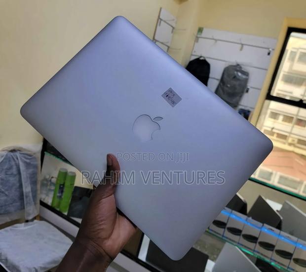 Laptop Apple MacBook Pro 2015 8GB Intel Core i5 SSD 256GB - thumbnail 4