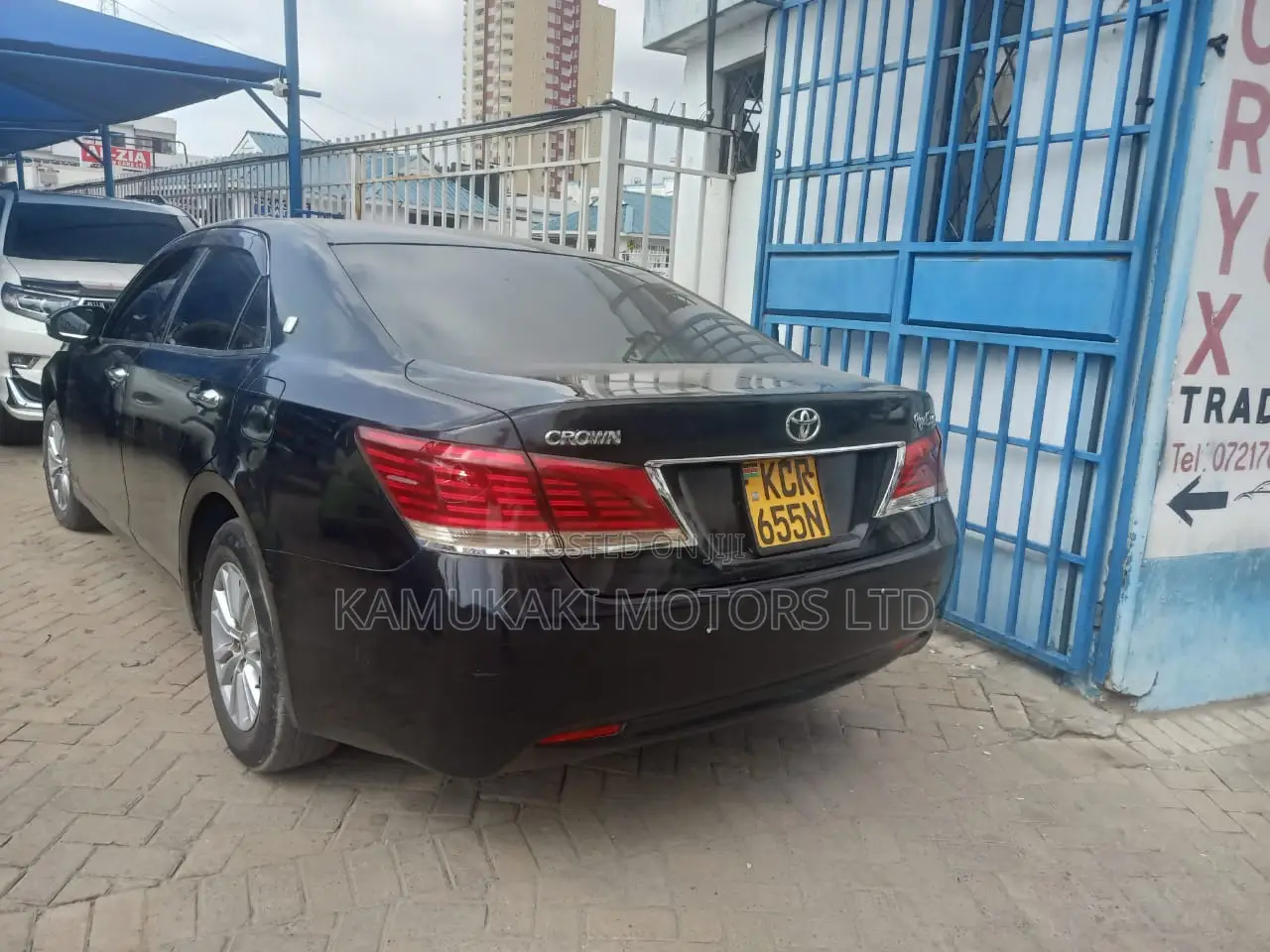 Toyota Crown 2013 Black
