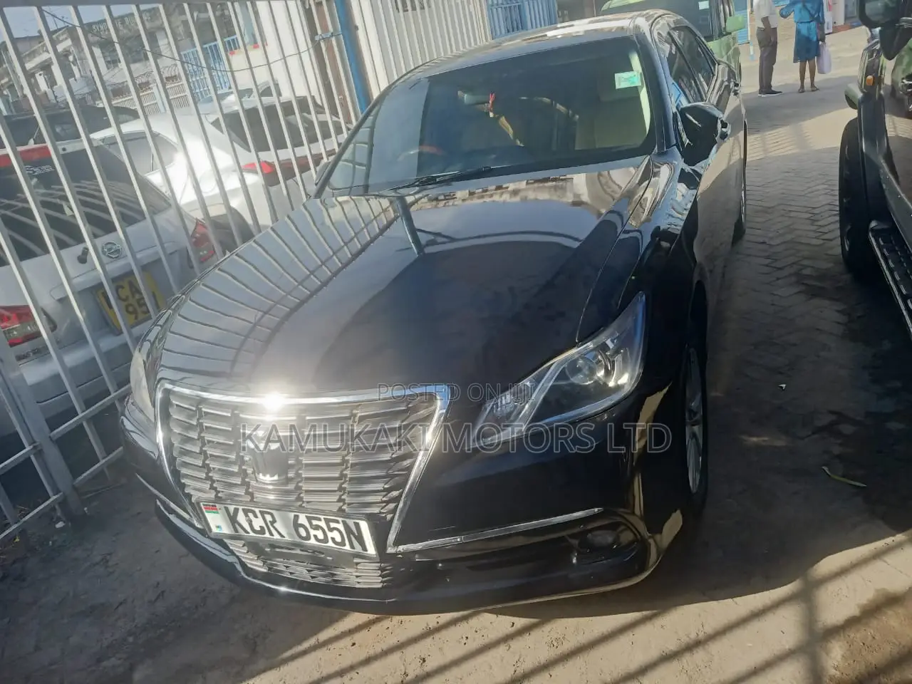 Toyota Crown 2013 Black