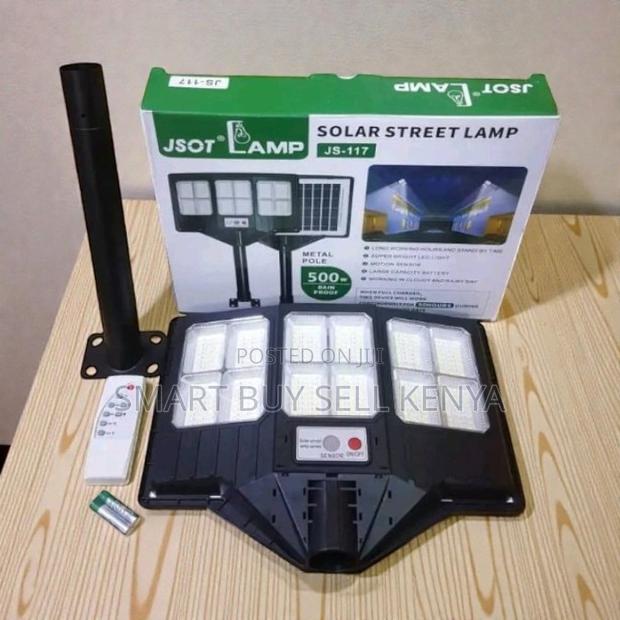 Built-in Motion Sensor Convenient Use 500w Watts Solar Street Light - main view