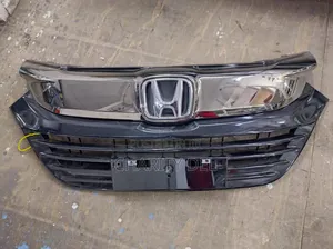 Honda Vezel 2018 Grill