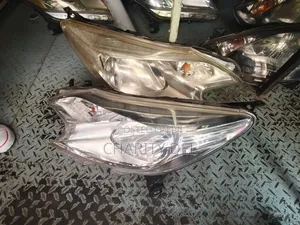 Nissan Note 2012 Headlights