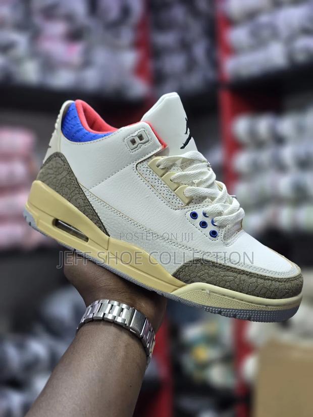 Air Jordan 3 Retro - thumbnail 3