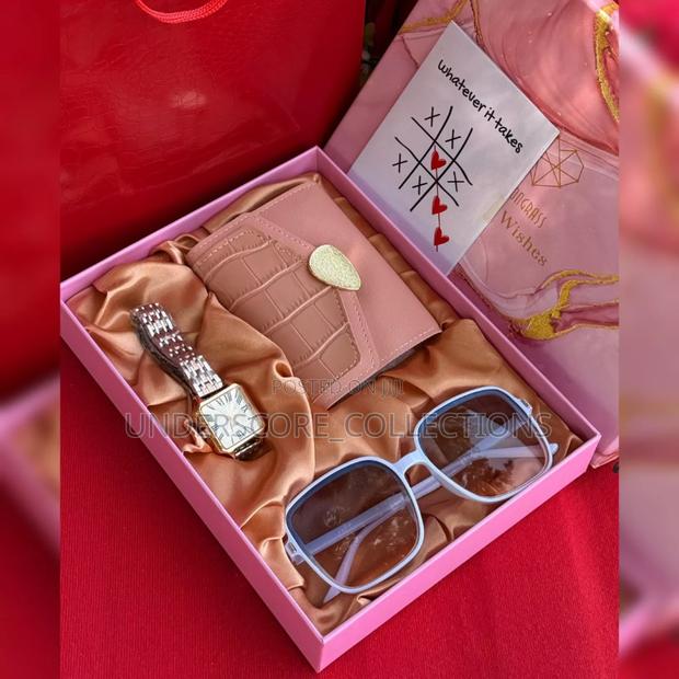 Ladies Valentine's Gift Box - main view