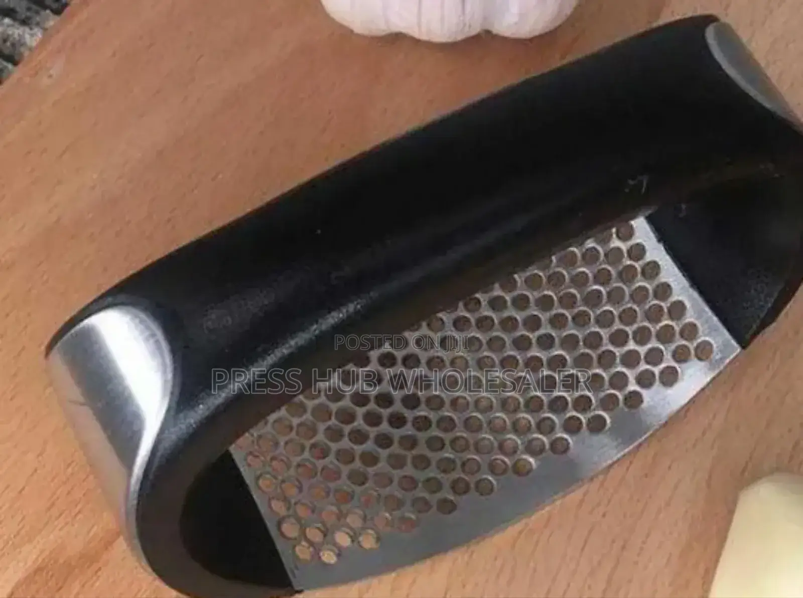 Stainless Steel Garlic Press Rocker*