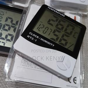 Storage House Temperature Humidity Clock - thumbnail 2