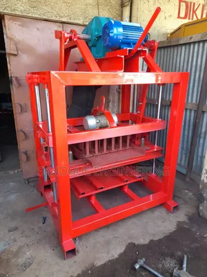 Cabro/Paver Block Machine