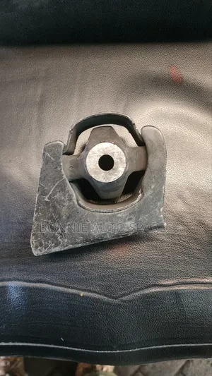 Fielder 141 Rear Gearbox Mounting