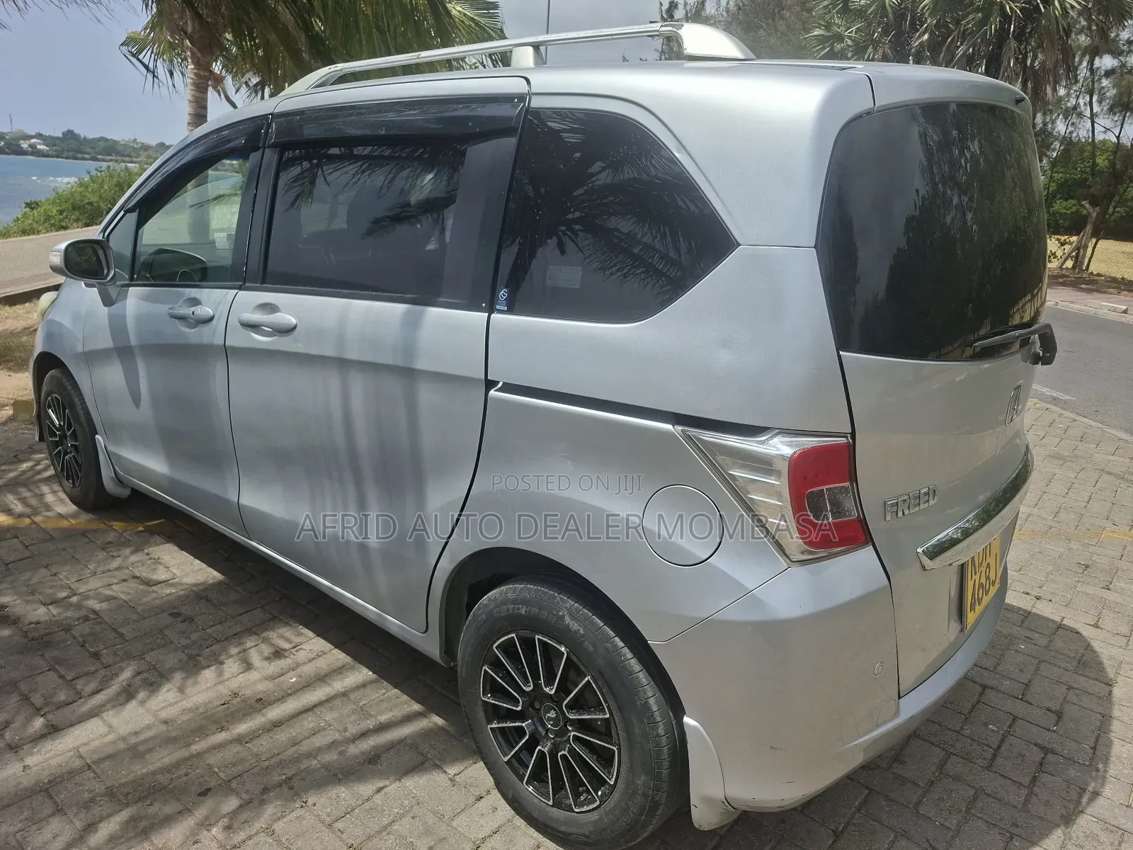 Honda Freed 2015 Silver