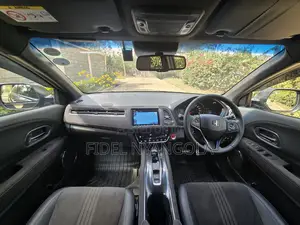 Honda Vezel 1.5 Hybrid 2WD 2019 Gray